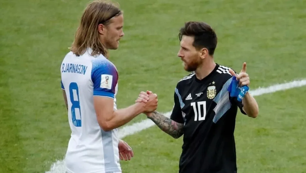 Primera igualdad albiceleste en un debut mundialista