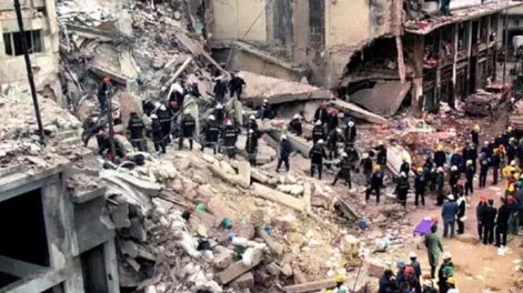 El Gobierno celebró la decisión de realizar el juicio en ausencia a los acusados por el atentado a la AMIA