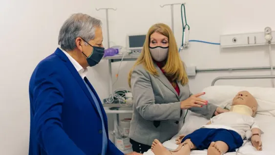 Simulador de terapia para futuros enfermeros