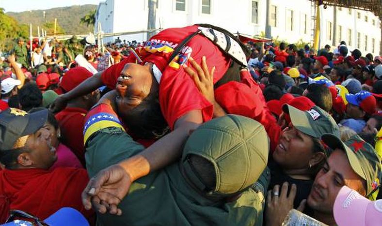 Anuncian que Chávez será embalsamado como Lenin