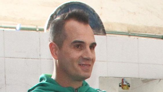 Bove da con el perfil justo