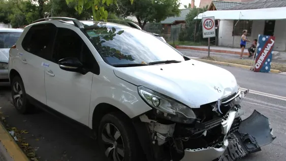 Choque mortal en pleno centro: suponen que la causa fue una doble falla humana