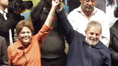 Sin ser candidato, Lula, más presente que nunca
