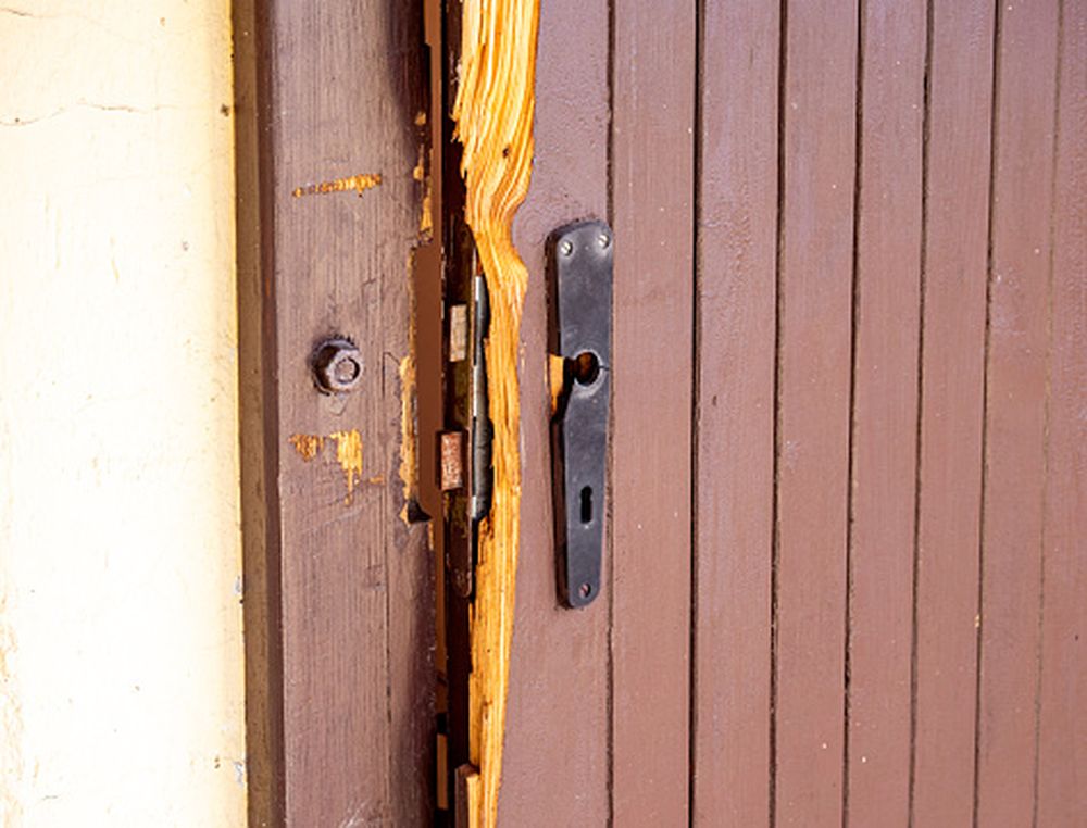 Salió de su casa por un par de horas y al volver descubrió que se la habían desvalijado