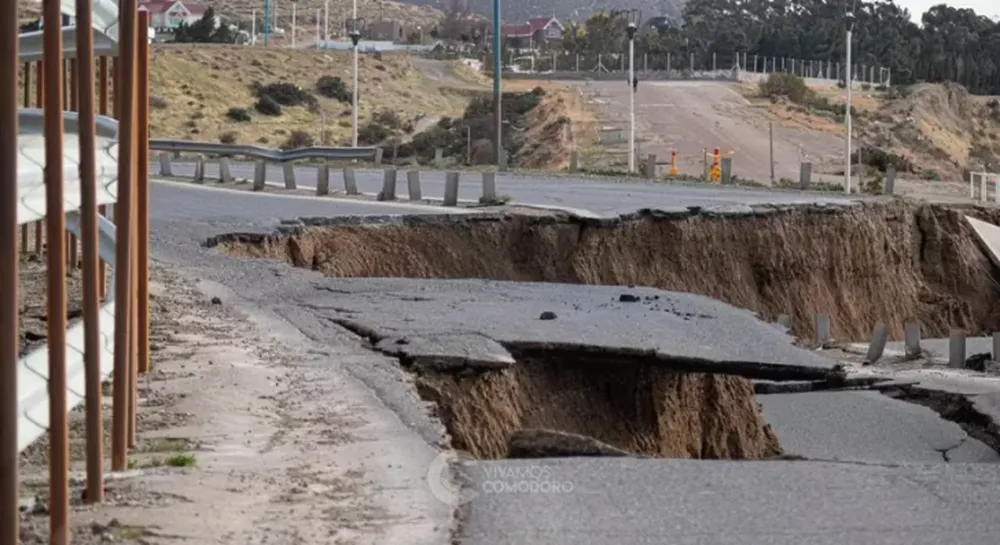 Colapsó una ruta Comodoro Rivadavia y piden declarar la emergencia vial