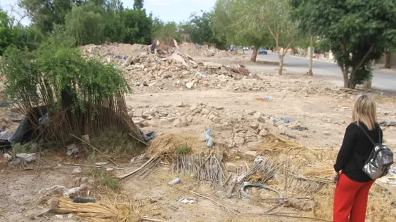 Quejas porque hace más de 2 años tienen un basural frente a sus casas