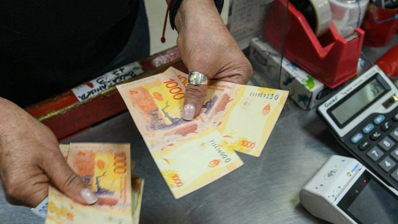 Los aumentos que llegarán en junio, en al menos 7 rubros clave