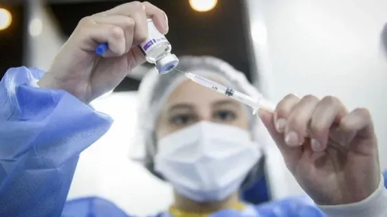 Ya se pueden inscribir los jóvenes de 17 años que quieran vacunarse contra el covid