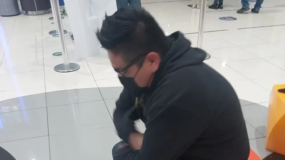 Publicó en las redes el QR de las entradas que consiguió para ver Spiderman y se las robaron