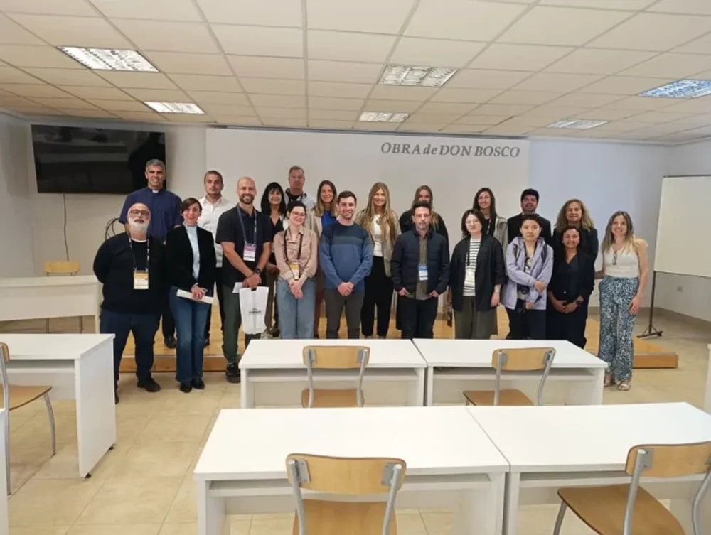 Periodistas especializados extranjeros visitaron la Bodega Don Bosco de la UCCuyo, en Mendoza