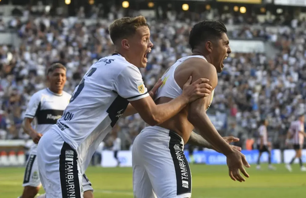 Gimnasia y un festejo sin fin