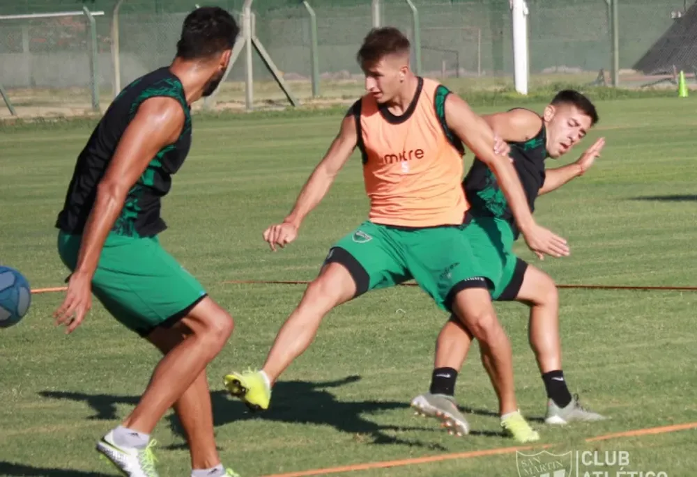 San Martín repite equipo