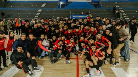 Definiciones. La primera parte del año del futsal de San Juan tuvoi cierre en el Aldo Cantoni.