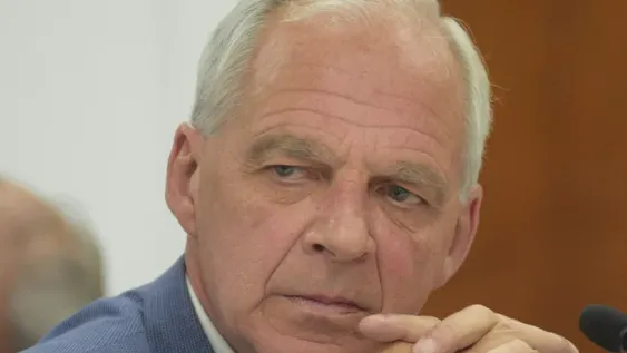 Elaborarán un informe sobre la interpelación