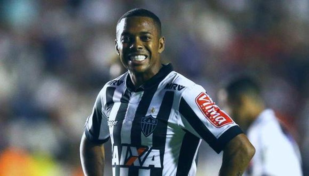 Robinho, condenado a nueve años de prisión por violencia sexual