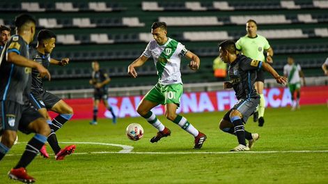 Banfield se impone ante Atlético Tucumán
