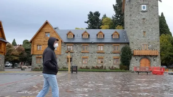 Aunque no saben cuándo serán los viajes de egresados, los contratos siguen en pie