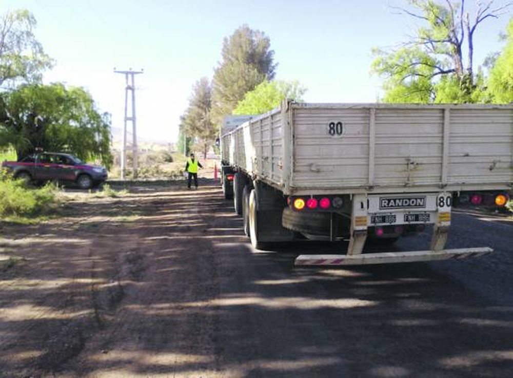 Controlan la velocidad vehicular hacia Iglesia