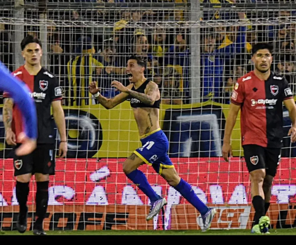 GOLAZO. Se moría el clásico en empate y Fideo decidió cambiar la historia.