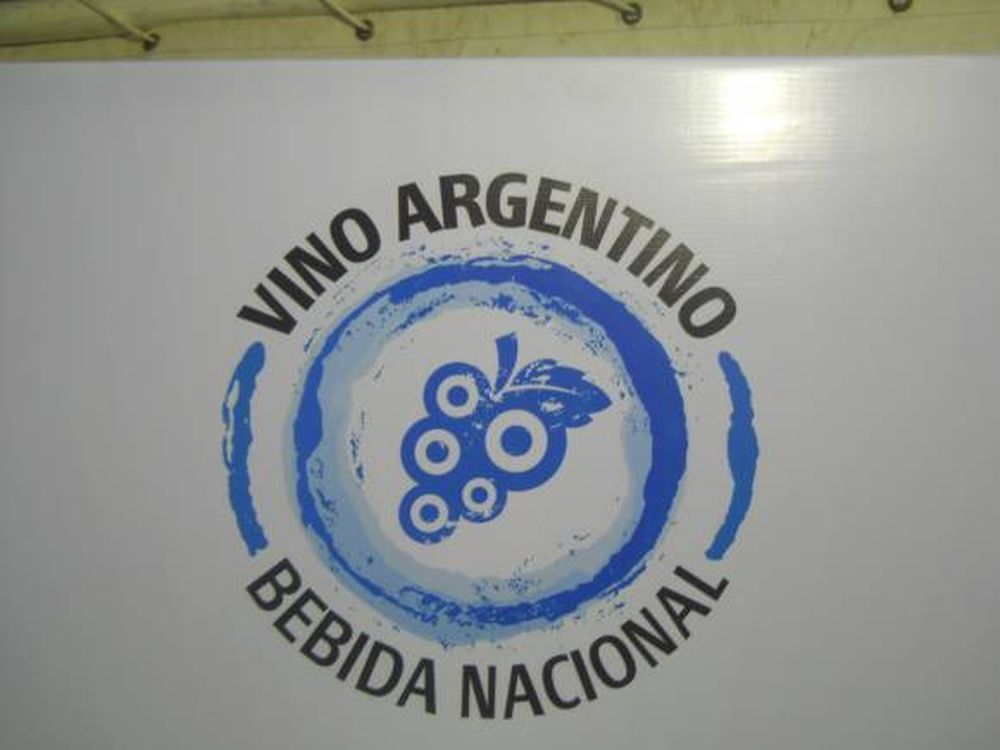 El vino tiene isologo y lo presentaron en San Juan