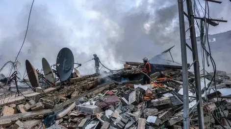 Israel responde a los ataques de Hezbollah y bombardea Líbano