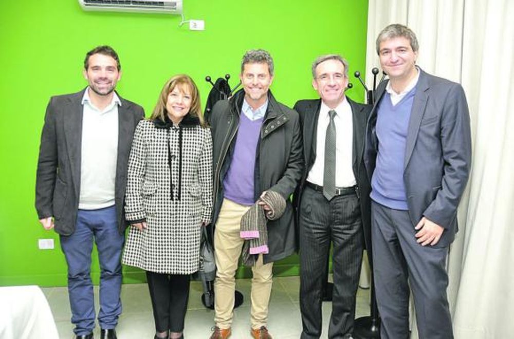 Cena agasajo a Facundo Manes