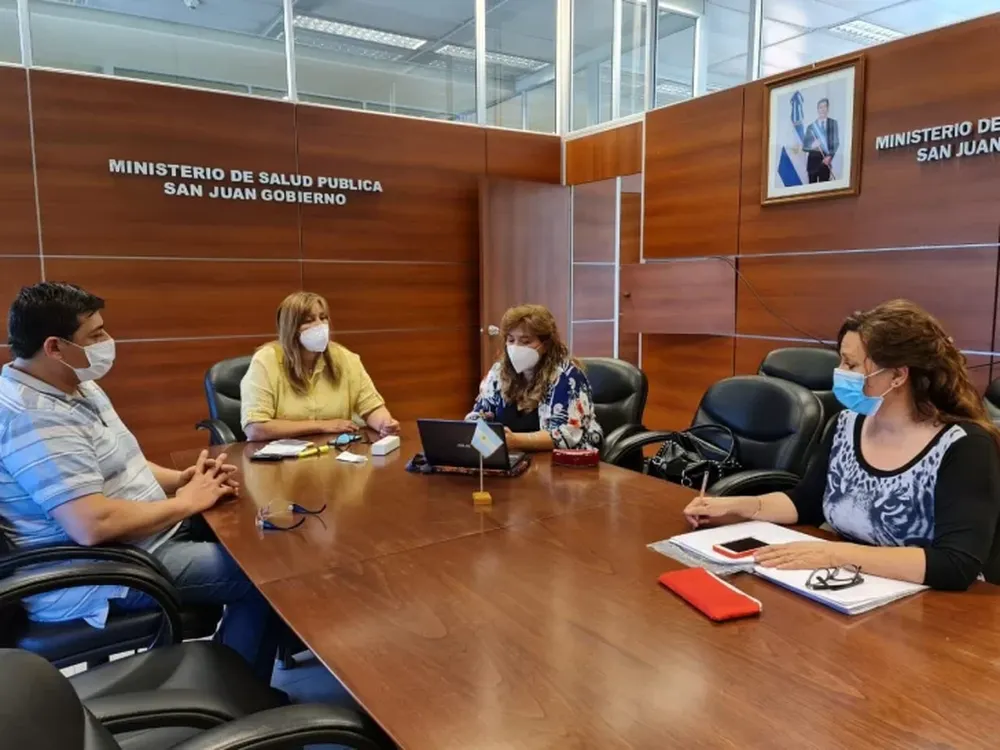 Autoridades de Salud hablaron por zoom con sus pares de Nación para ajustar el conteo de camas