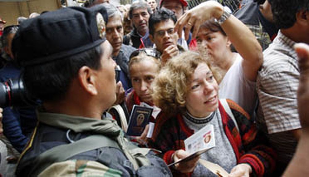 Rescataron a más de 100 argentinos varados