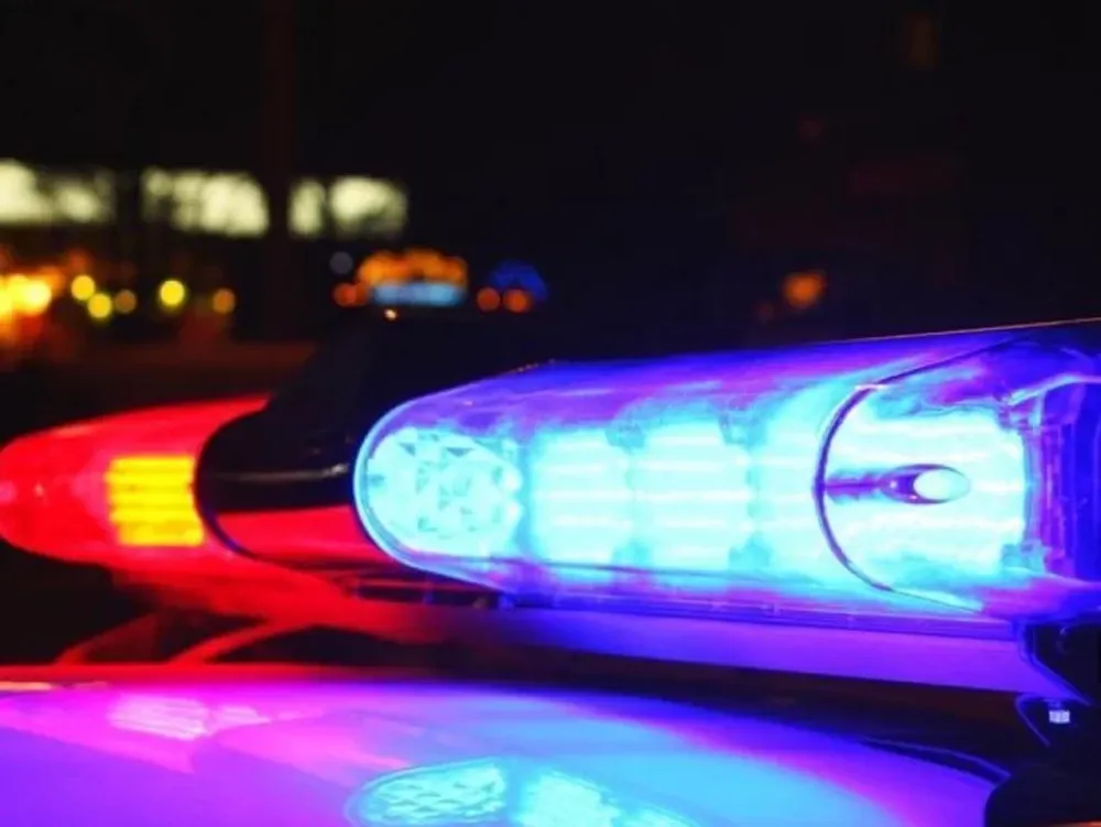 Llegó a la casa de su padre y lo halló muerto en el fondo: investigan el caso