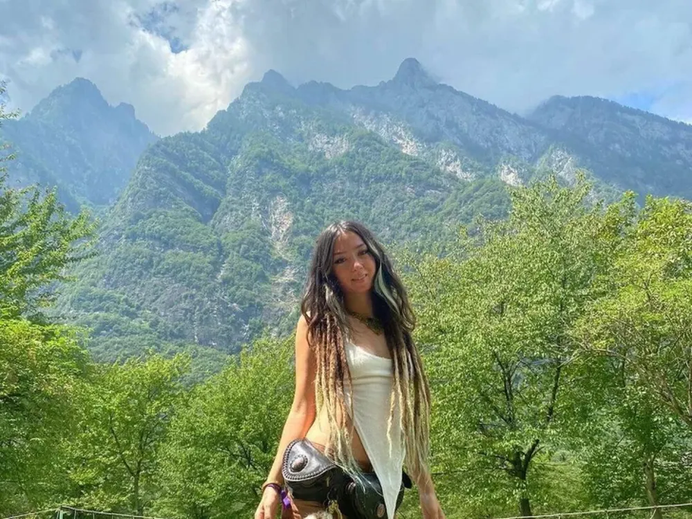 Confirman la muerte de la joven alemana secuestrada por Hamas y que fue llevada como “trofeo” por los terroristas