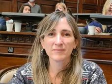 impulsan un proyecto para que los docentes universitarios revaliden su cargo por concurso cada cuatro anos