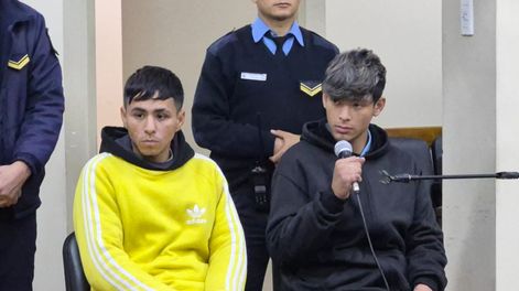 Sebastian Nahuel Olmos y Alexis Sebastian Herrera Estrella, los vecinos y amigos condenados por el violento asalto a un barbero, en Capital.&nbsp;
