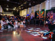 Una propuesta artística integral y feria de emprendedoras serán los ejes del festejo en el Centro Cultural Conte Grand Una propuesta artística integral y feria de emprendedoras serán los ejes del festejo en el Centro Cultural Conte Grand