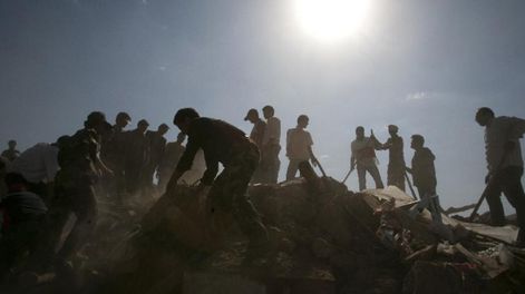 Irán: más de 300 los muertos por los terremotos del sábado