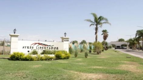 Un conocido empresario fue blanco de delincuentes en un barrio privado de Rivadavia