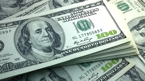 El dólar blue saltó hasta los $474 y en San Juan se negoció a 482 pesos