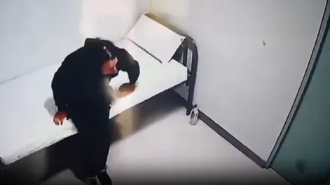 Pablo Laurta, aislado.-