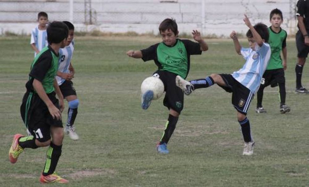Ayer arrancó la actividad del torneo