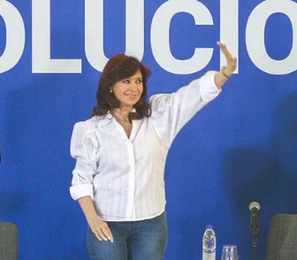 Cristina apunta a reforzar pistas