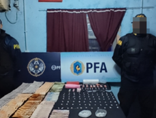 La Policía Federal desbarató un punto de venta de drogas en Santa Lucía.