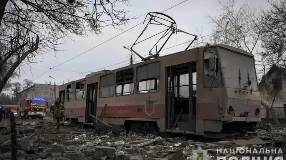 Rusia lanza su mayor ataque “en mucho tiempo” contra Ucrania y mueren al menos 30 personas