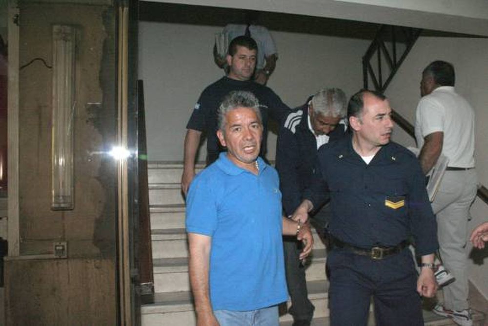 Condenan a un ex policía y su banda a 9 años por robo