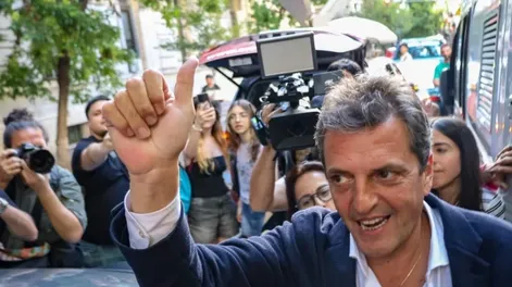 Sobreseyeron al militante de Revolución Federal que agredió a Sergio Massa