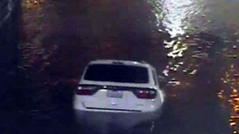 Una mujer intentó cruzar un túnel inundado y se ahogó