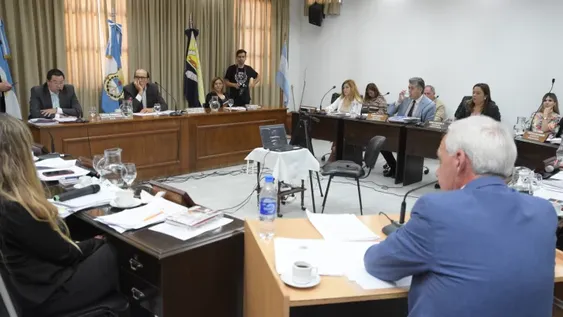 Concejales de Rawson ampliaron la denuncia contra el intendente