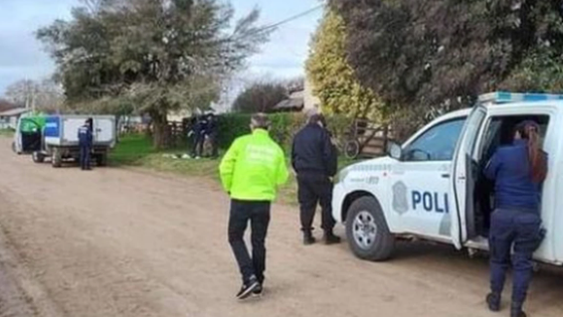 Hallaron una beba muerta dentro de una bolsa de basura y tenía marcas de quemaduras