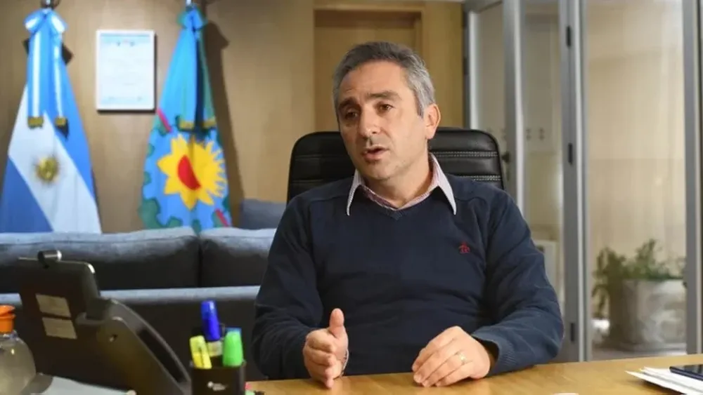 Andrés “Cuervo” Larroque: “El Gobierno es nuestro”