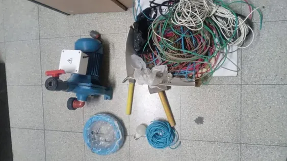 Detuvieron a cinco jóvenes con objetos robados, entre ellos tres menores