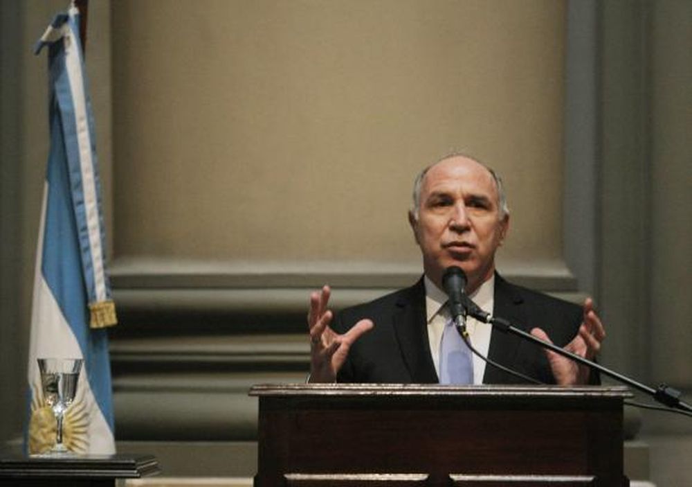 La Justicia frenó el DNU que daba más plata para todas las provincias