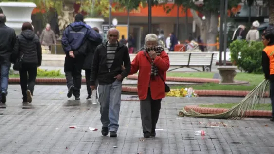 Emiten alerta por la llegada de un frente frío